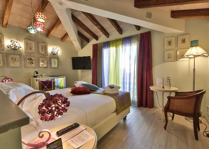 Golf hotels Ville Sull'Arno