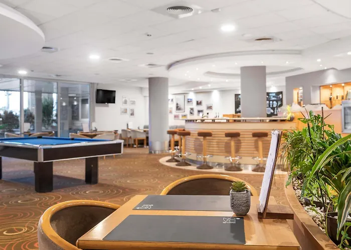  Novotel