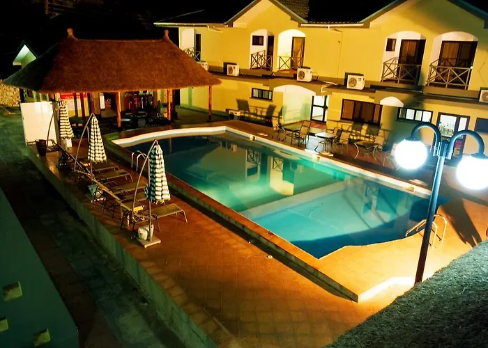 Sunlodge Hotel