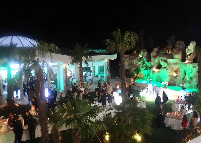 Kristall E Giardini Dell'Eden
