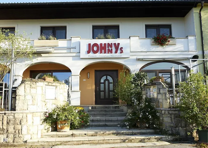 Gästehaus Weinhandl&Johnnys Pizzeria