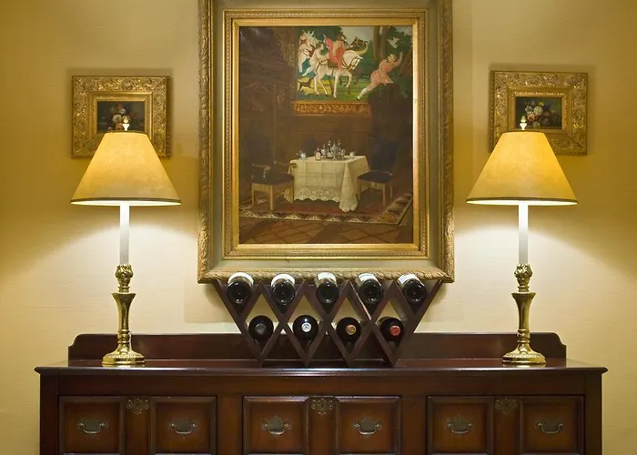 San Cristobal Tower - A Luxury Collection