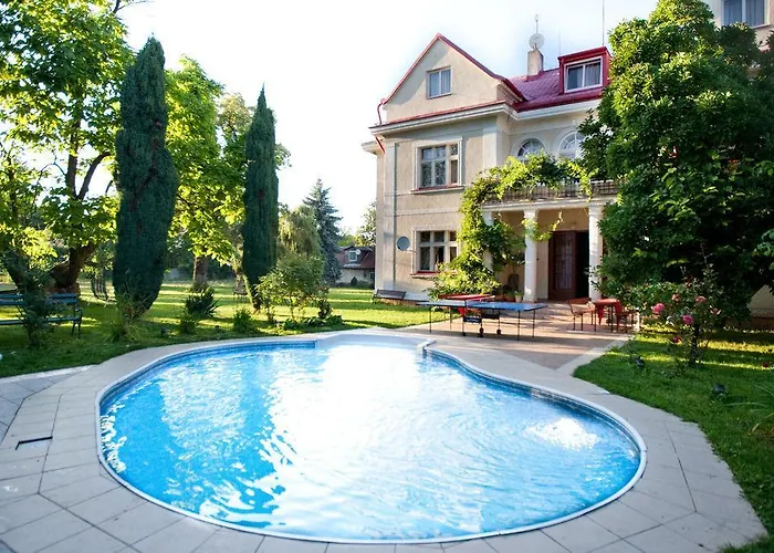 Hotel mit Pool: Marie - Luisa