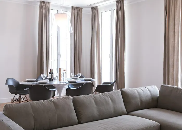Appartement T4 cours de l'intendance