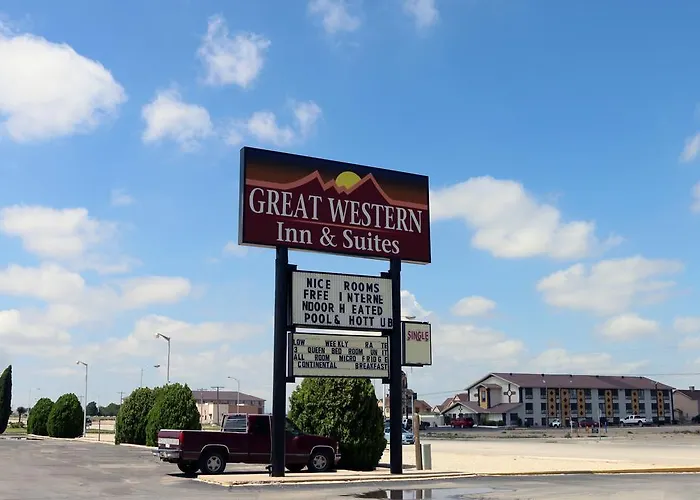 Motel: Great Western Inn & Suites