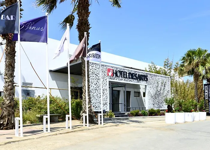 Hotel Des Arts Resort & Spa