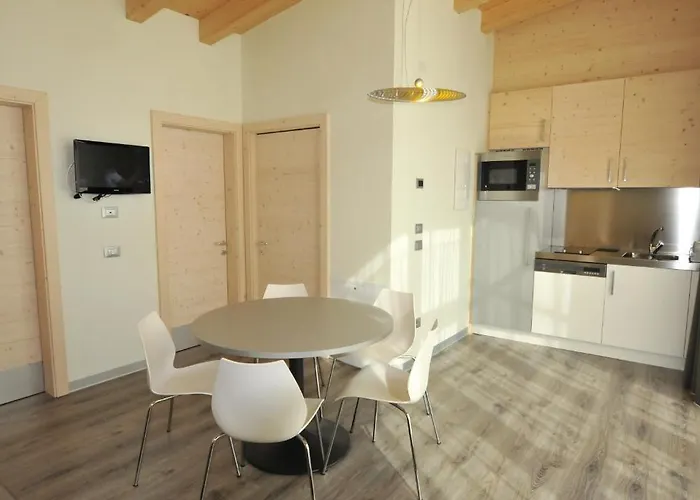 Familienhotel: Bungalows Chalets Lago Di Molveno