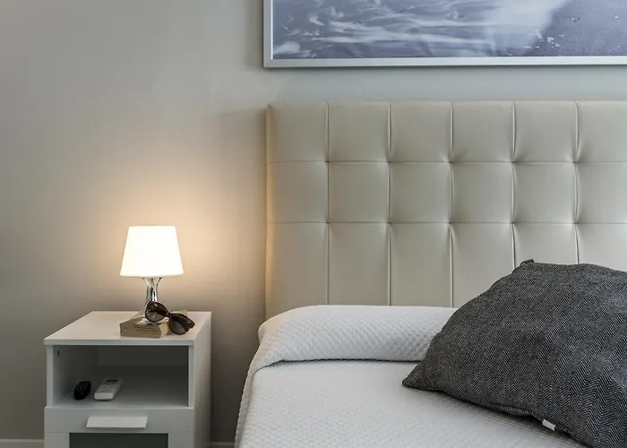 Strandhotel: Lagos Village