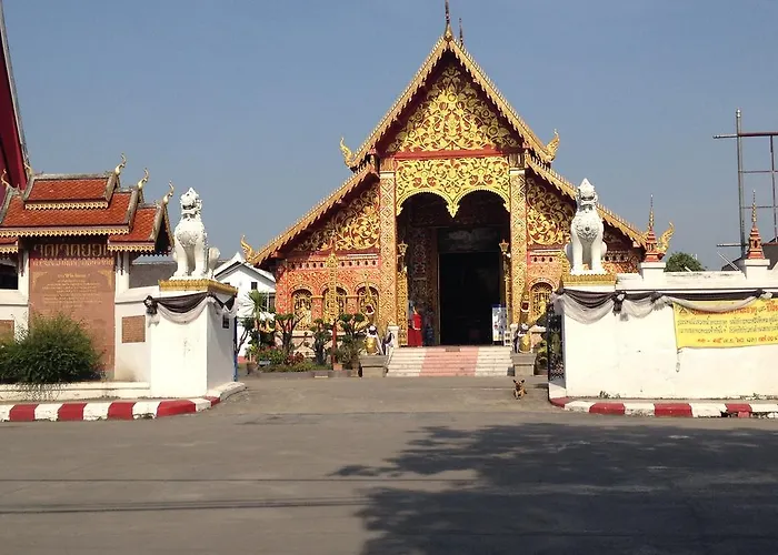 Baan Bua Guest House