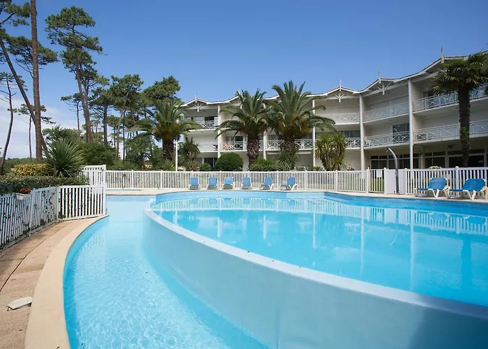 Madame Vacances Résidence Du Golf Et Appartements Et Maisons De