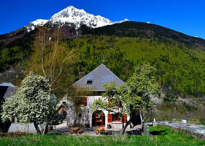 Auberge La Cure