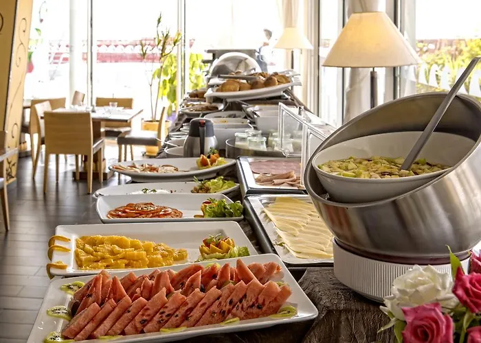 Luxury hotel only: Boutique Hotel La Renaissance - Adults Only