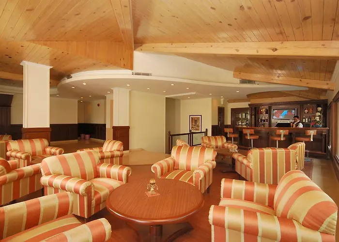 Hotel Madhuban Highlands