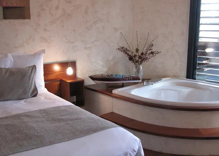 Apartahotel: Ile Du Gua Suites