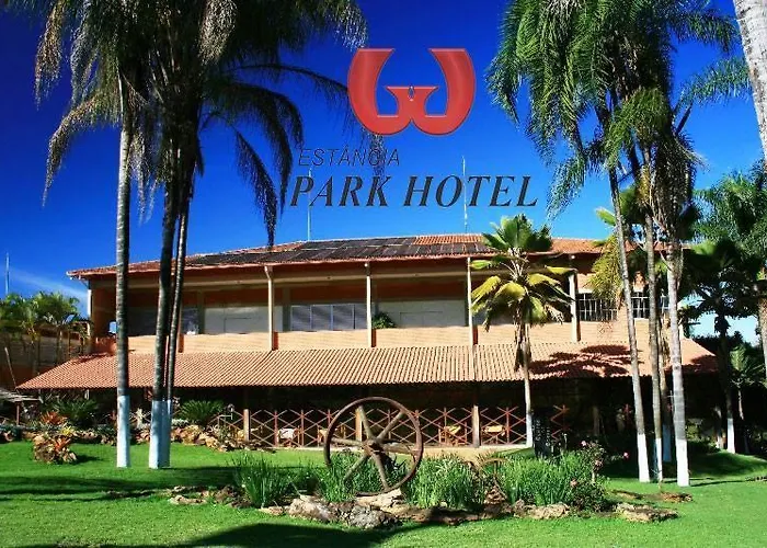 Estancia Park Hotel