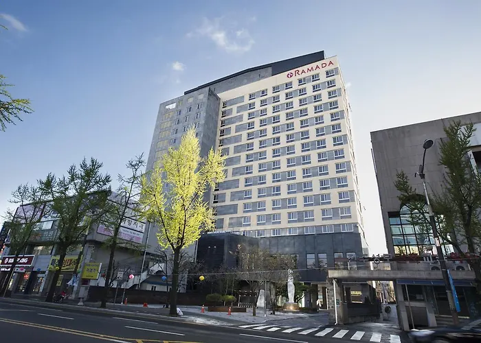 Ramada By Wyndham Jeonju