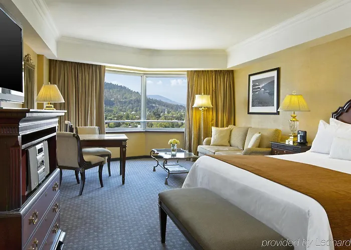 San Cristobal Tower - A Luxury Collection