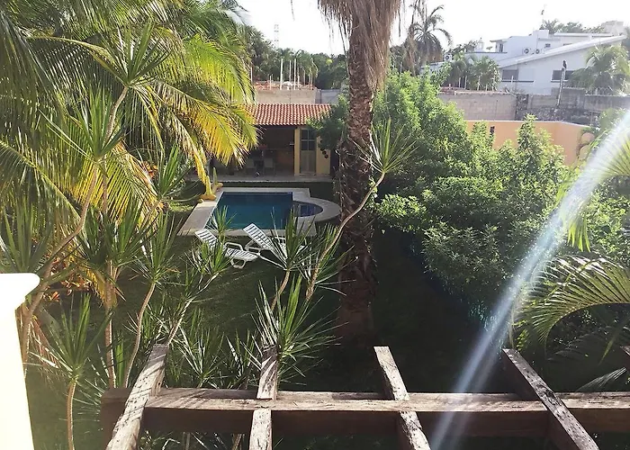 Ches House