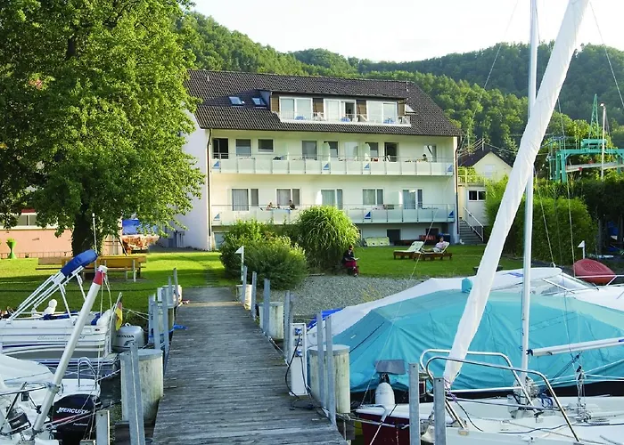 Pension Cafe Hasler