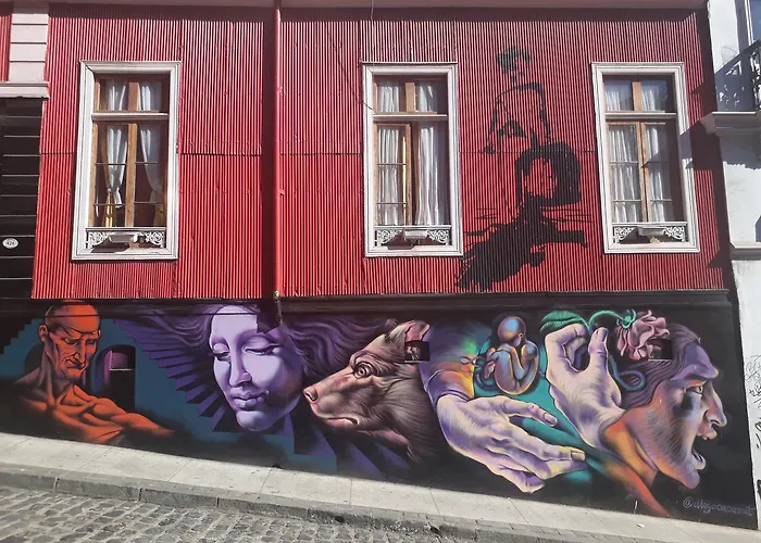 Maki Suites Ex Hotel Da Vinci