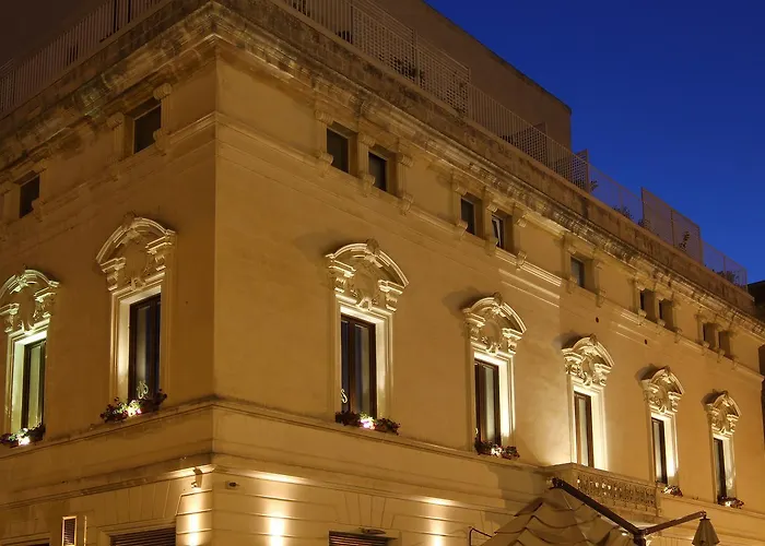 Apollo Suites