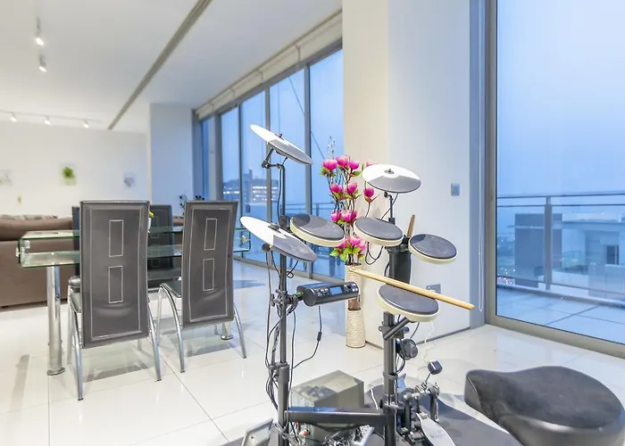K Suites Tanjongpagar Cbd Ocean View