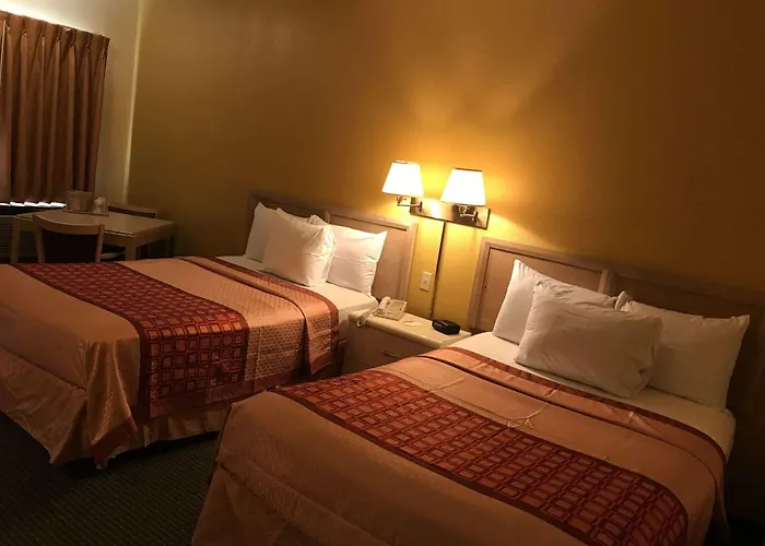 Budget Host Inn