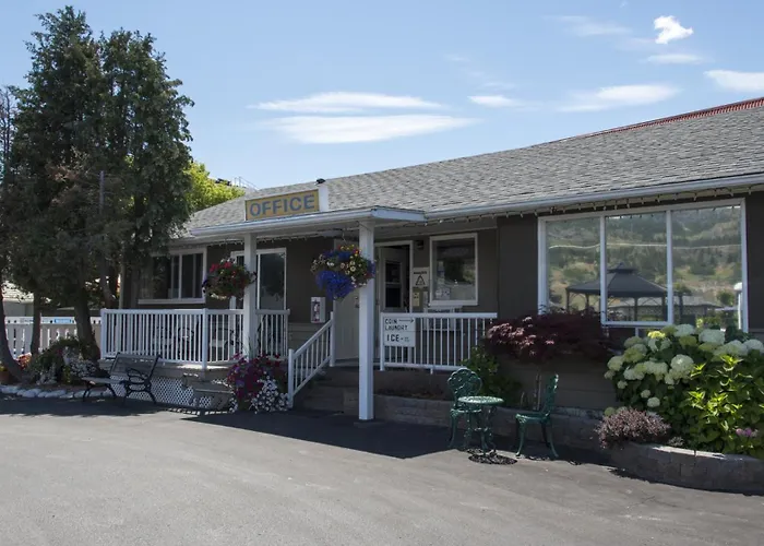 Motels Valley Star