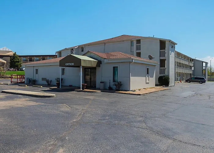 Motel 6-, Mo
