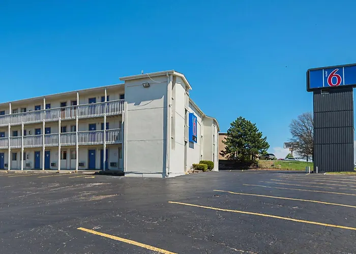 Motel 6-, Mo