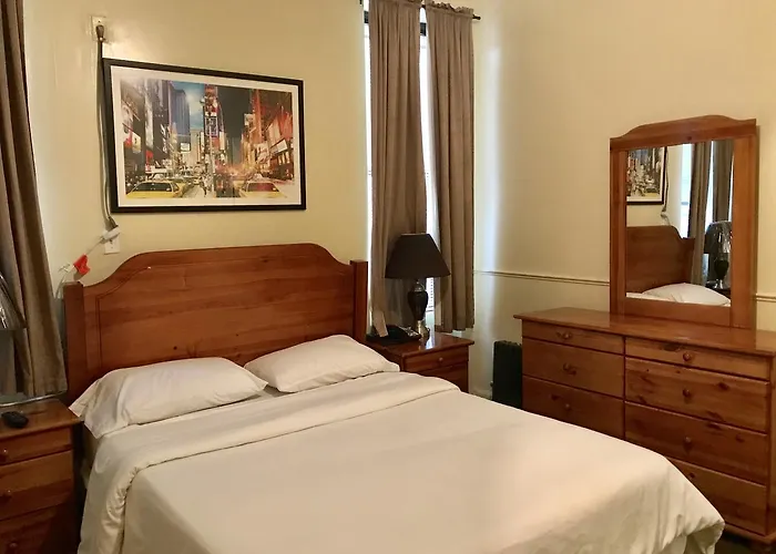Hotels Close to Airport Morningside Inn