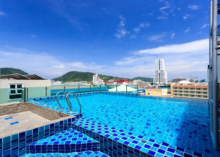 77 Bangla - Patong