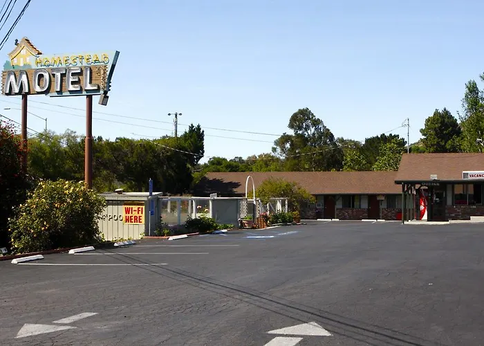 Homestead Motel