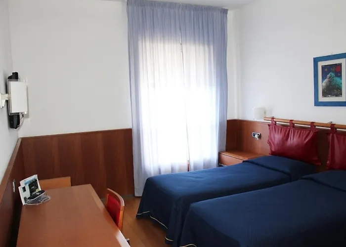 Airport Hotel: Il Leon D'Oro Bari - By Farace Hotels