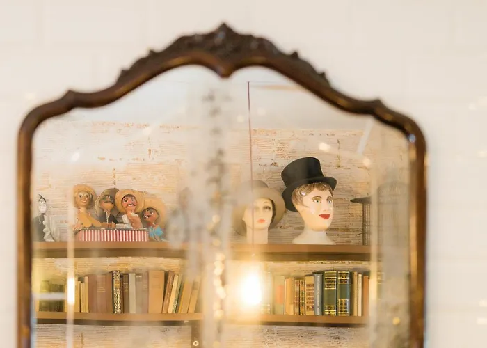 Hotel nahe College: Pars Teatro Hostel (Adults Only)