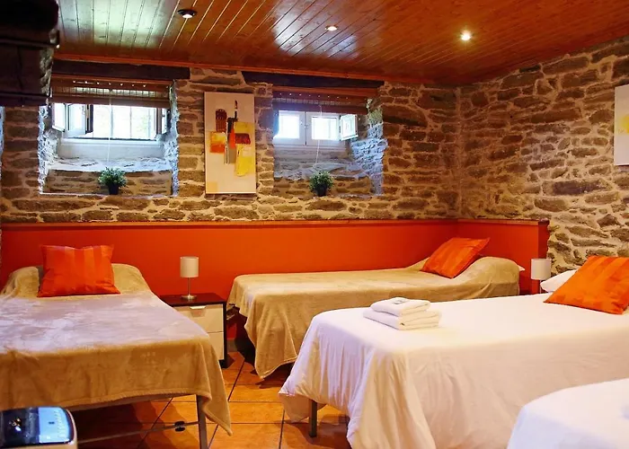  Aqua Rooms Sarria