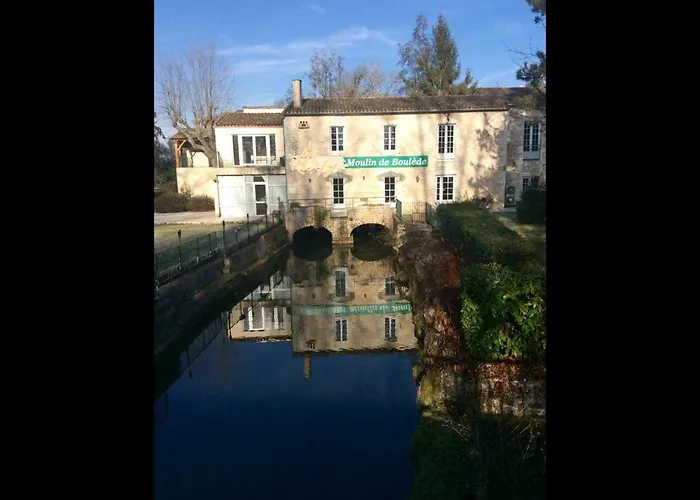 Hôtel Ping Pong: Le Moulin De Boulède
