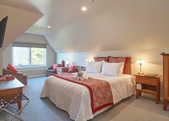 Orari Boutique Hotel