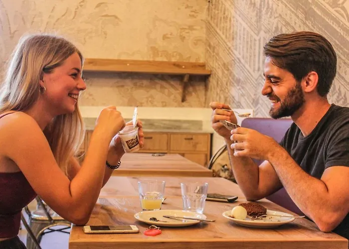 Pets Allowed Hotel 7 Santi