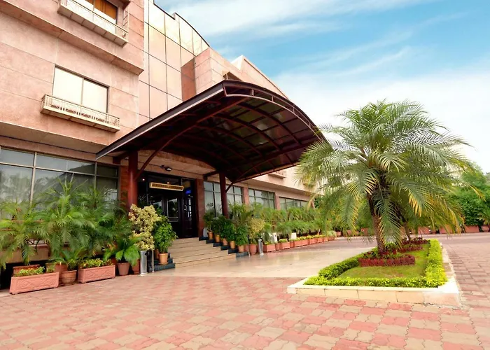 Islamabad Regalia