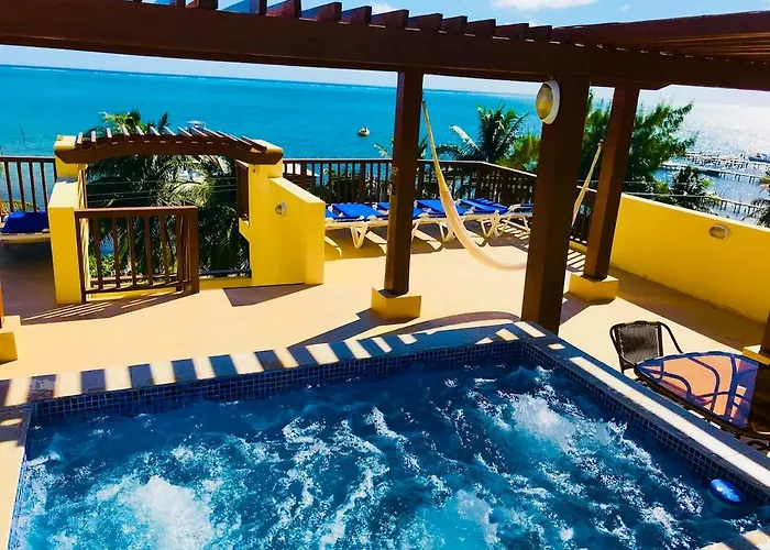 Private Villa: Caye Reef Condos