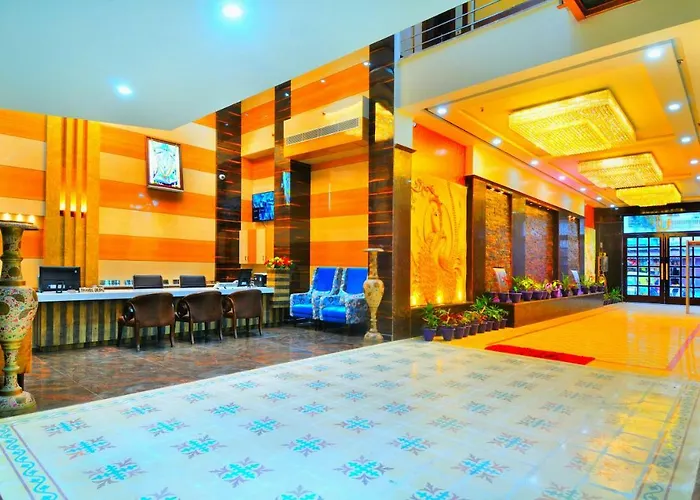 Hotel: The Grand Uddhav