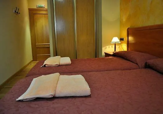 Hostal Puerta del Valle
