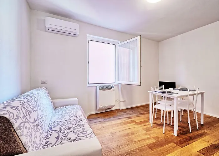 Marina Apartments