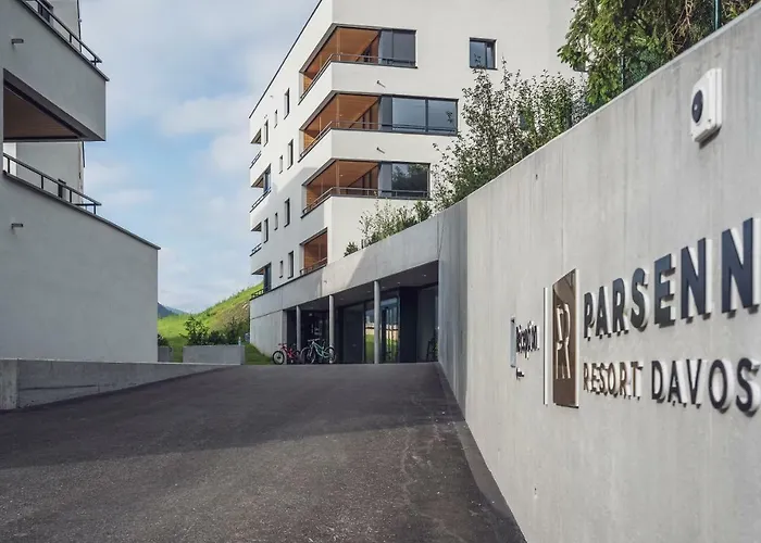Parsenn Resort