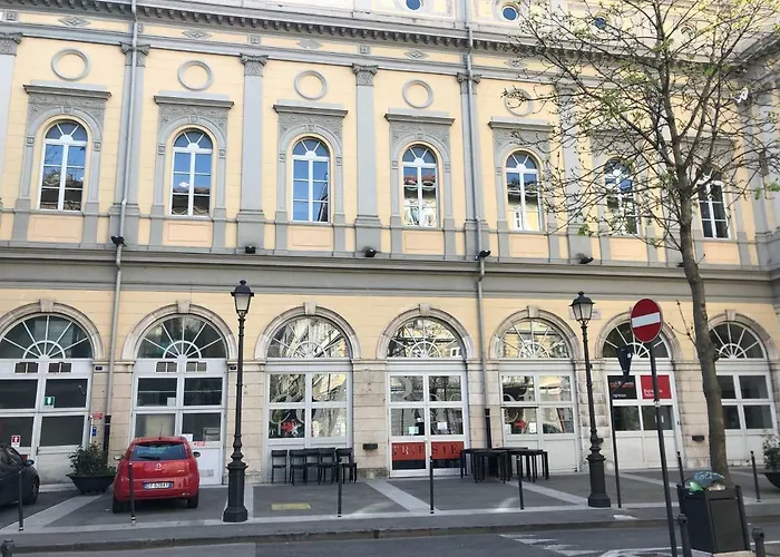  Scalinata Del Teatro Rossetti