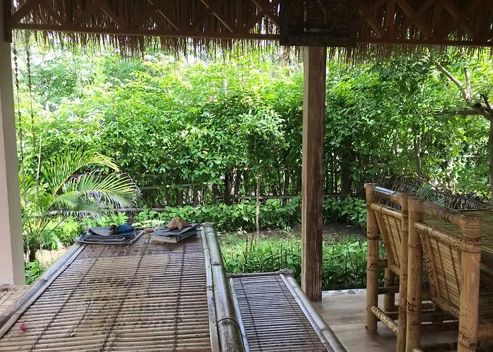 Meno Madia Bungalows