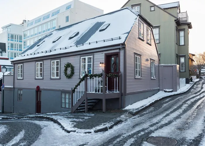 B&B only: Reykjavik Treasure B&B