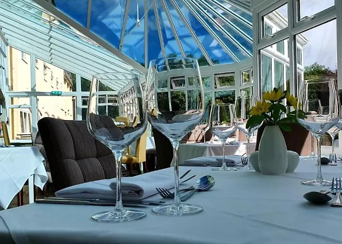 Villa: Penyard House