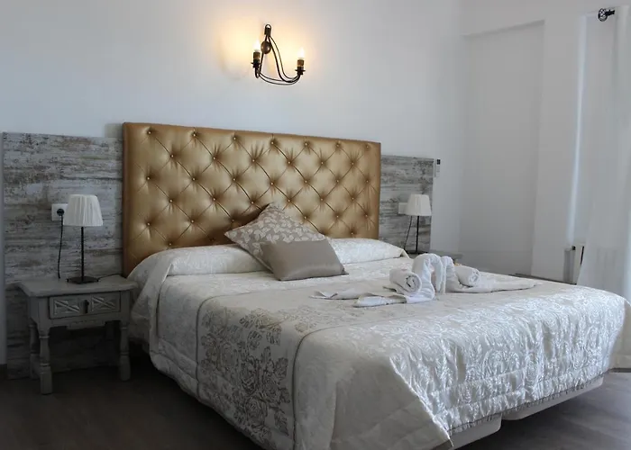 Boutique Hostal Mistral